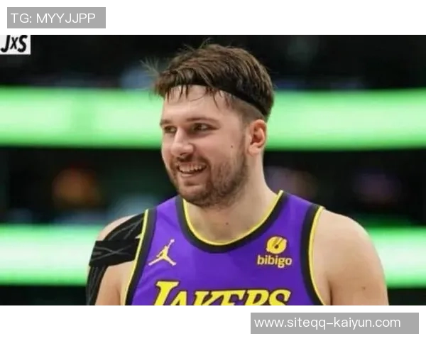 弗拉格连续三场得分2055年轻球员历史第三人仅次于詹姆斯和东契奇